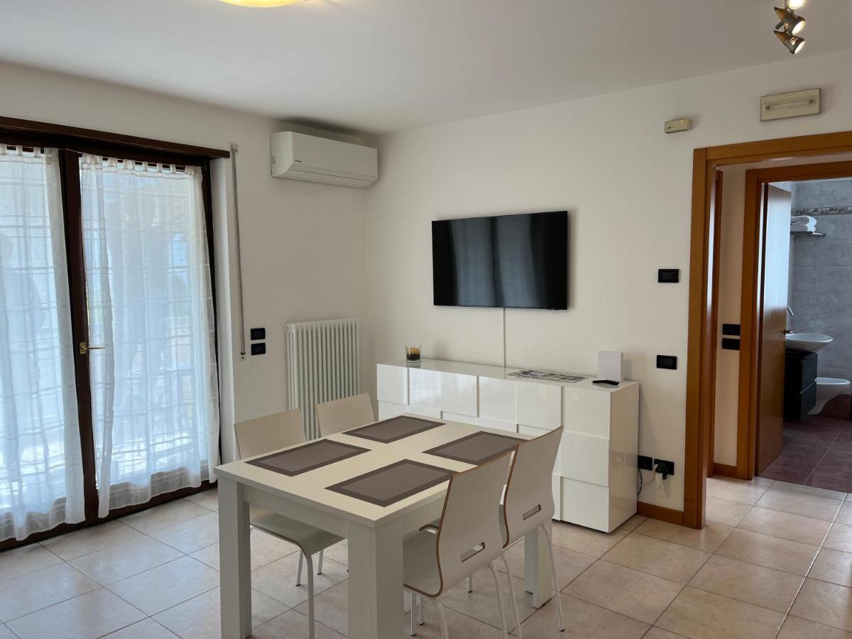 Sun & Fun Apartment - Morena Riva del Garda Eksteriør billede